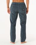 Pantalón Rip Curl Classic Surf Cord Beach Pant azul marino – Vista trasera, bolsillo trasero con etiqueta Rip Curl.