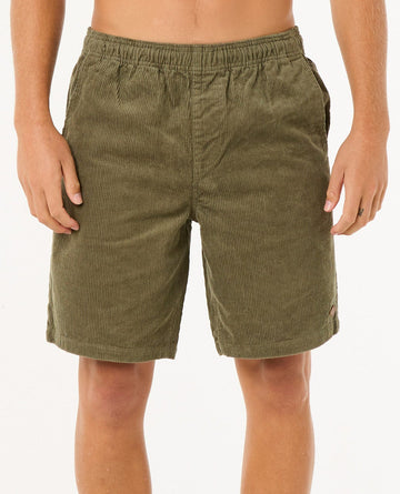 Pantalones cortos de pana Rip Curl Classic Surf Cord Volley para hombre, color verde oliva, vista frontal