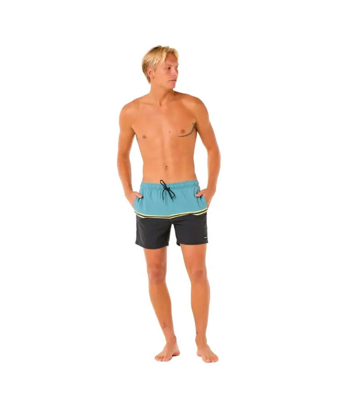 Bañador tres colores con cintura elástica y cordón ajustable.16 Pulgadas. Vista frontal.