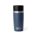 YETI Rambler 12 oz Travel Bottle color Navy azul marino vista frontal con tapa térmica aislada.