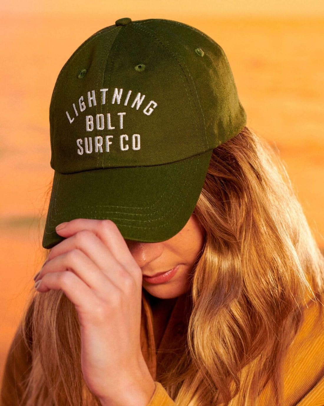 LIGHTNING BOLT SURF CO. CAP | GORRA AJUSTABLE