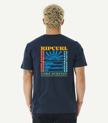 Camiseta Core Surfing X Rip Curl Santiago de Compostela Destination Azul posterior