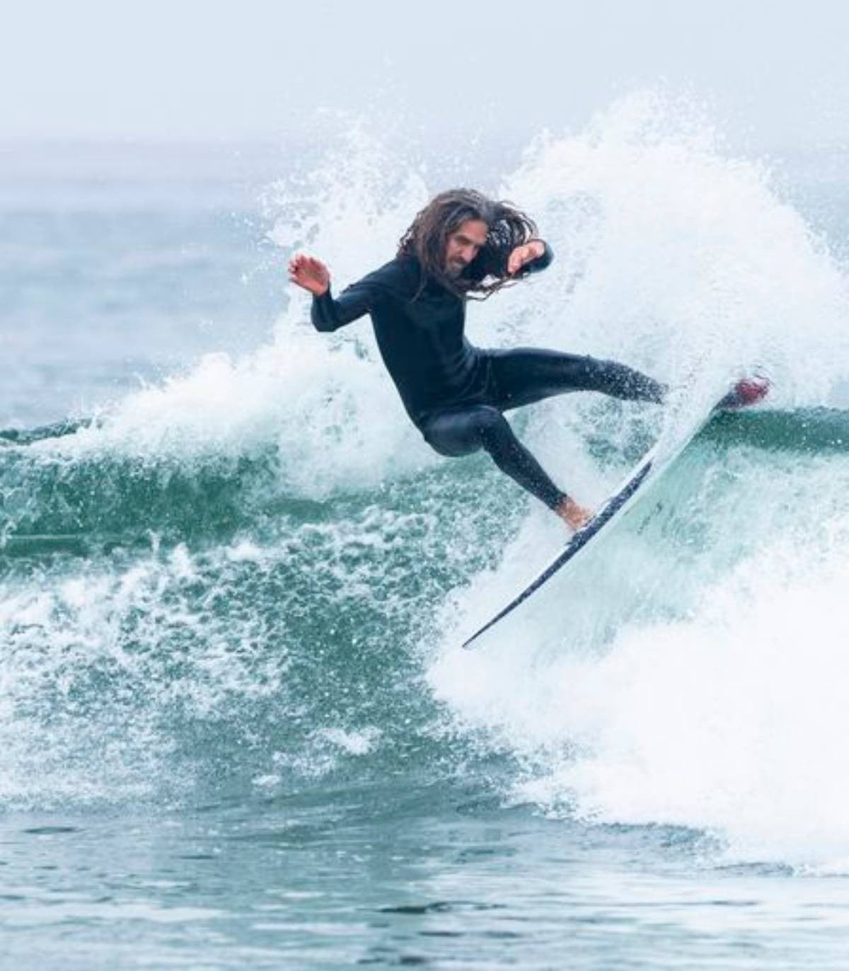 Machado surfea con la Tabla de Surf Firewire Too Fish - Machado Surfboards