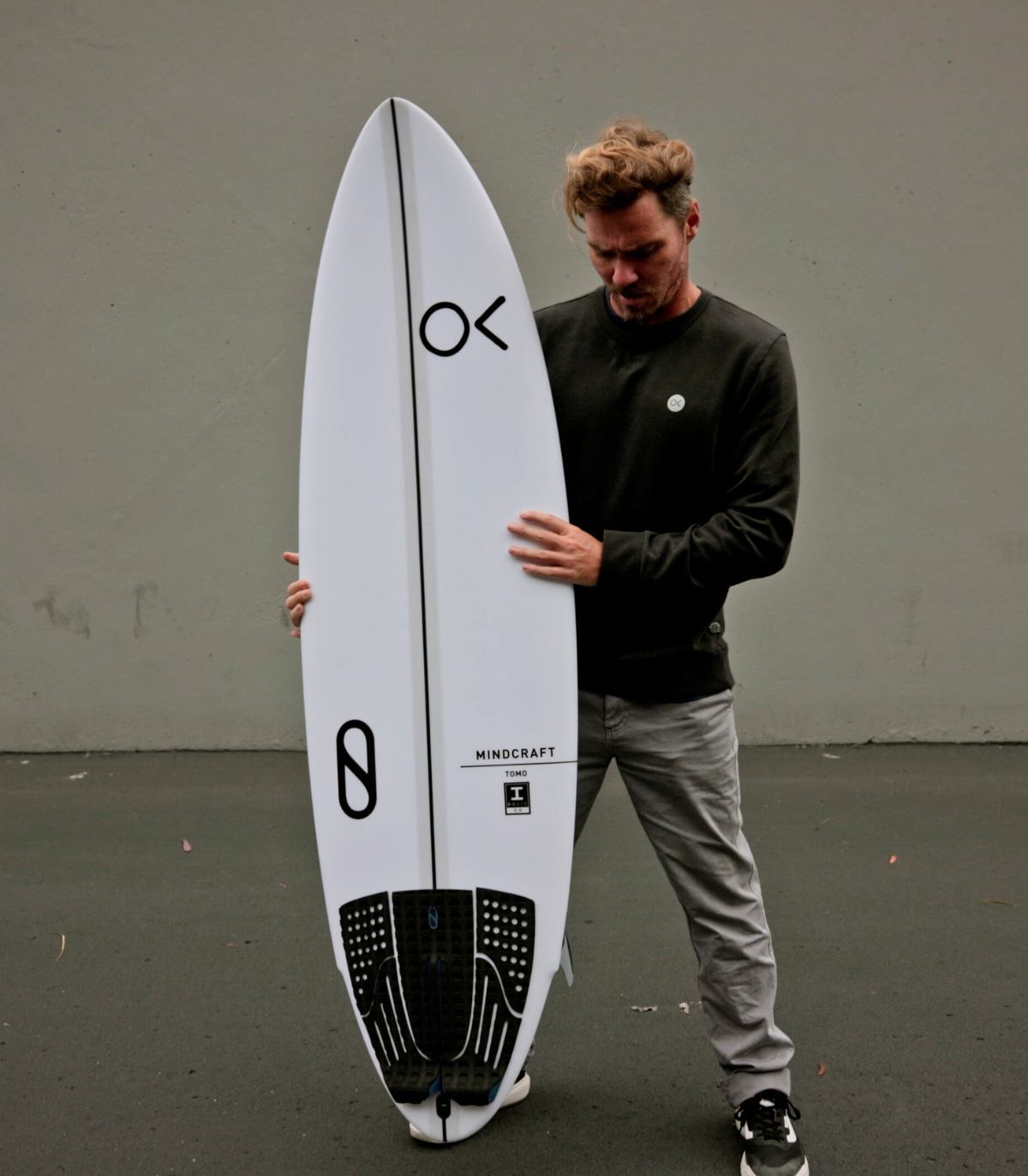 Tomo Mindcraft una tabla de surf diseñada para Kelly Slater