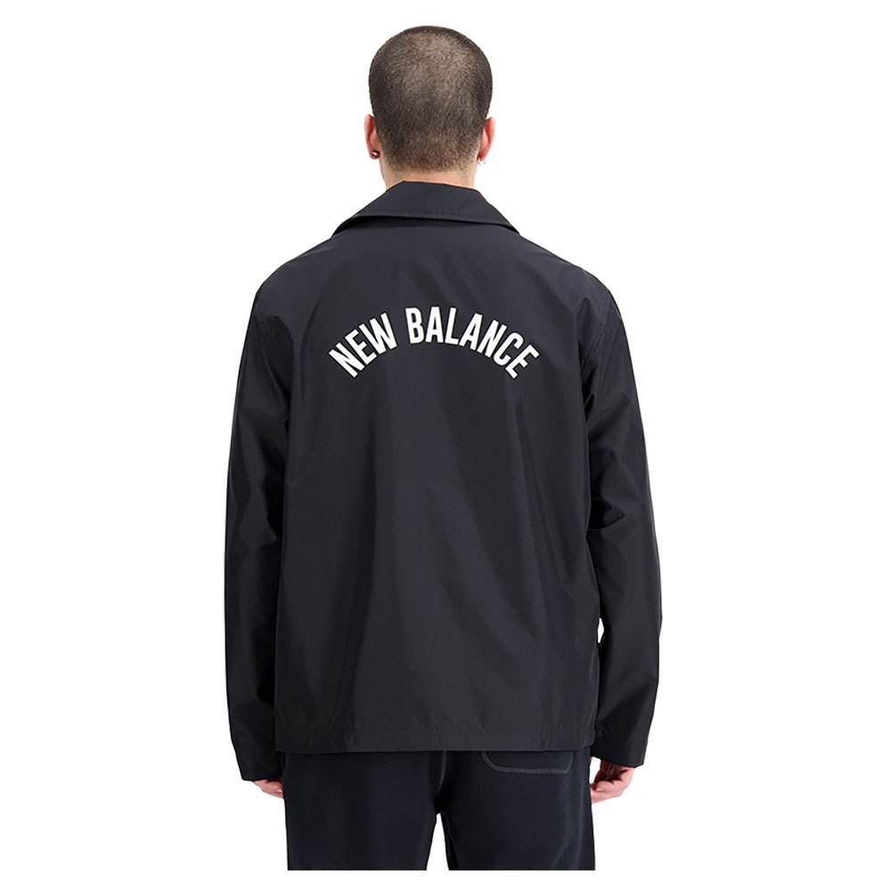 NEW BALANCE CHAQUETA COACH ESSENTIALS  JACKET BLACK MJ33515