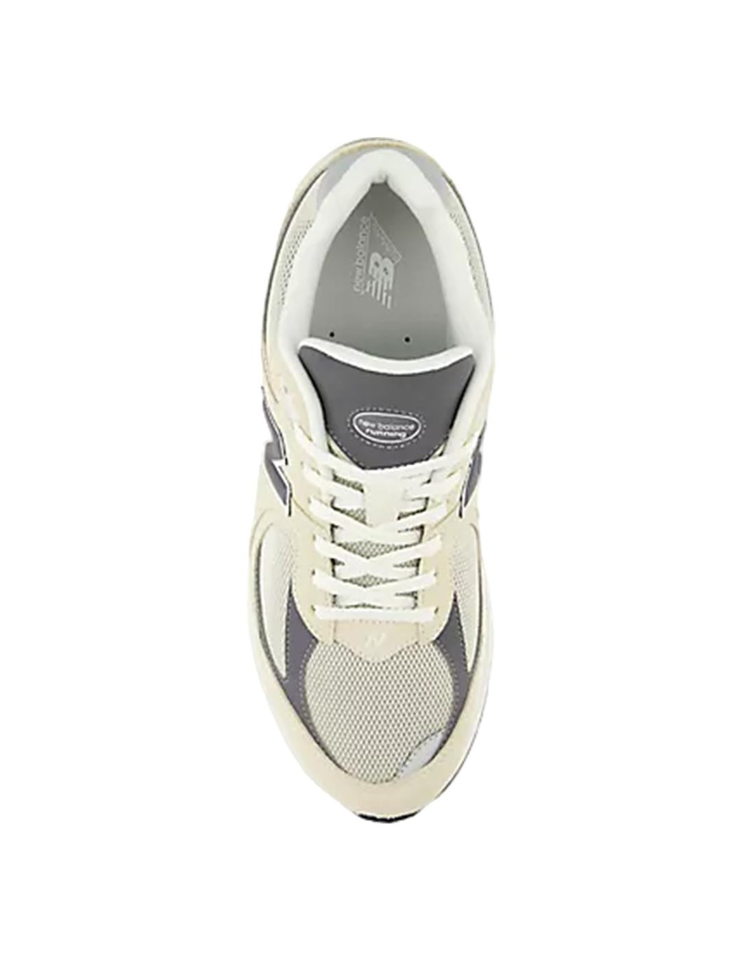 Zapatillas New Balance 2002R Sandstone Magnet lateral