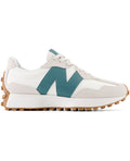 Zapatillas New Balance 327 Moonbeam New Spruce WS327GA Blancas con el logo N sobredimensionado en Verde