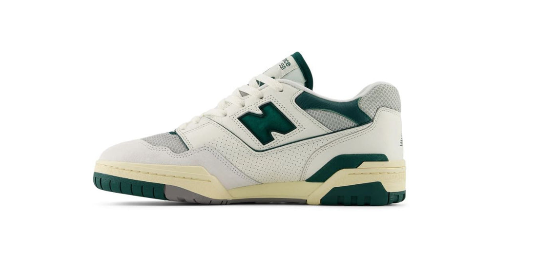 NEW BALANCE 550 SEA SALT / MARS GREEN BB550CPE