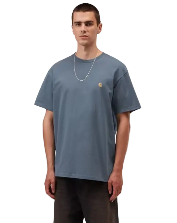 Camiseta carhartt manga corta Chase color icesheett. Vista frontal.