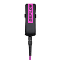 Invento de surf Deflow Core Leash en color fuchsia fucsia vibrante entre rosa y morado, vista completa con cuerda PU, tobillero de neopreno y doble swivel inoxidable.