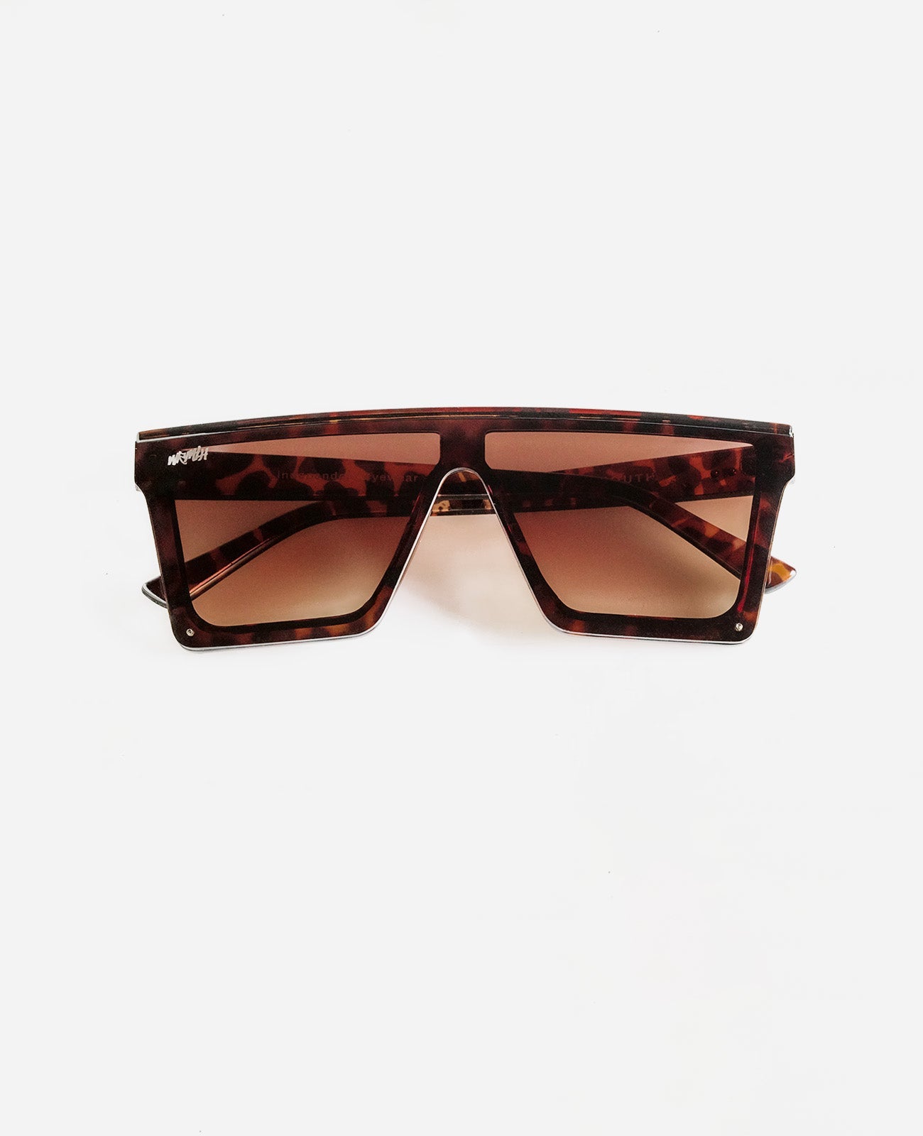 Gafas de sol Warmouth Eyewear Brisbane Bogan color Tortoise – Vista frontal.