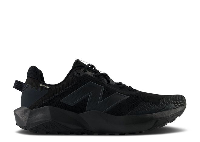 ZAPATILLAS NEW BALANCE CON GORETEX MODELO NITREL 