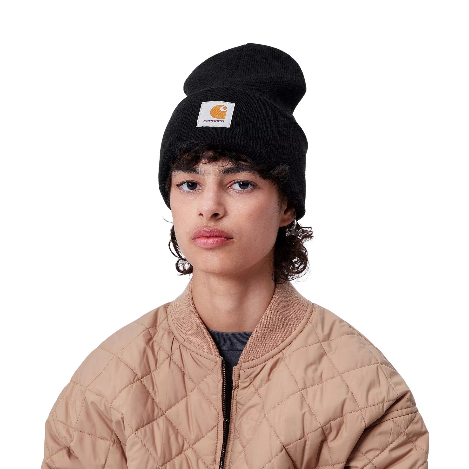 Mujer con el Gorro unisex Carhartt WIP Acrylic Watch Hat negro