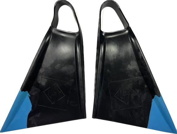 Aletas de bodyboard clasicas air hub cut color black blue