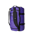 Mochila The North Face Base Camp Duffel - S Violeta de pie