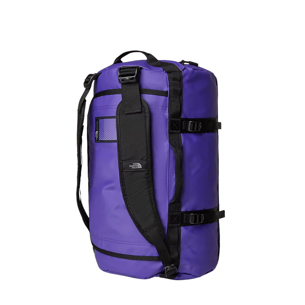 Mochila The North Face Base Camp Duffel - S Violeta de pie