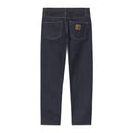 Pantalón carhartt wip klondike pant azul denim lavado vista trasera con etiqueta carhartt en el bolsillo.