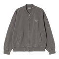 Chaqueta bomber Carhartt WIP gris garment dyed con cremallera metálica y logo bordado frontal.