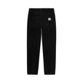 Vista trasera del pantalón de pana Carhartt WIP Newel Pant en color negro sobre fondo blanco, con dos bolsillos traseros y la etiqueta Carhartt WIP tejida en el bolsillo derecho.