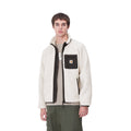 Hombre con la chaqueta forro polar Carhartt WIP Prentis Liner Blanca abierta