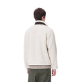 Hombre con la chaqueta forro polar Carhartt WIP Prentis Liner Blanca espalda