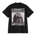 Carhartt WIP S/S Sean Hamilton 03 T-Shirt negra vista trasera con gran estampado gráfico Carhartt Work In Progress y diseño de neumático con cadenas.