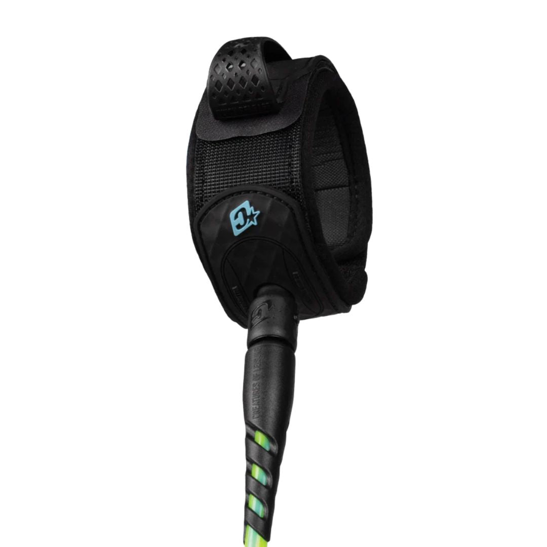 Vista interior de la tobillera negra del leash Creatures Reliance 2.0 Standard Duty 7' pine lime twist black con tejido de malla antideslizante, asa Quick Release y cordón verde lima.