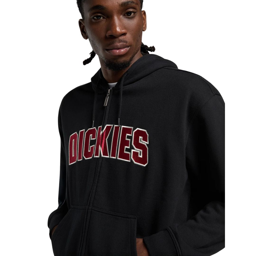 Vista frontal de la sudadera Dickies Aitkin ZT Hoodie negra con cremallera y logotipo bordado en el pecho.