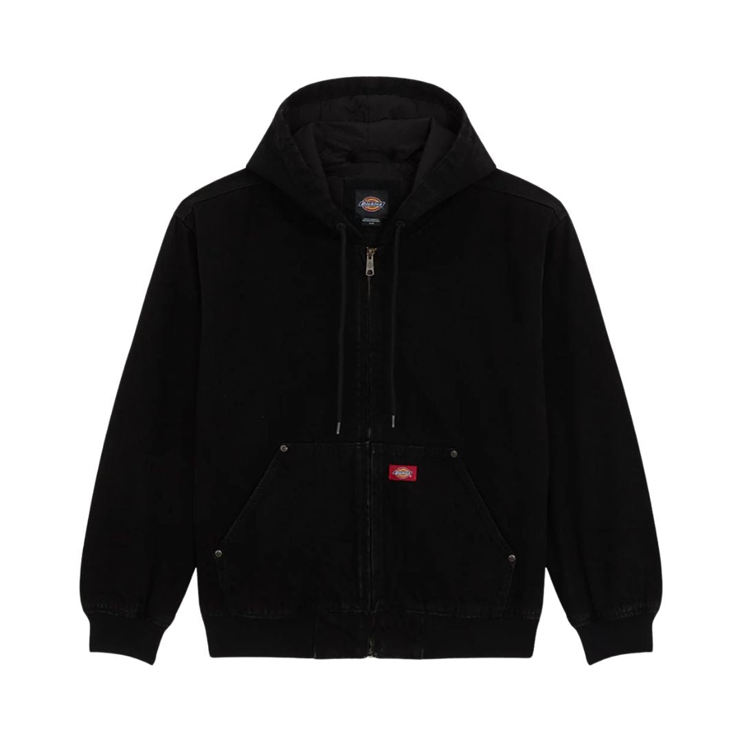 Dickies Hilham LN DNM Hood Bomber, chaqueta vaquera negra en plano frontal con capucha, cordón, cremallera metálica, bolsillo canguro con remaches y etiqueta roja tejida de Dickies.
