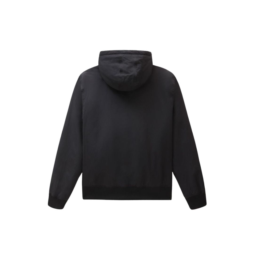 Chaqueta Dickies New Sarpy color negro vista trasera completa.