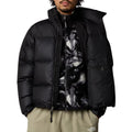 Hombre con la Chaqueta clásica The North Face 1996 Retro Nuptse Negra abierta y con forro polar