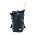 Mochila Fjällräven High Coast Foldsack 24 navy frontal con cierre de pliegue y compartimento principal abierto