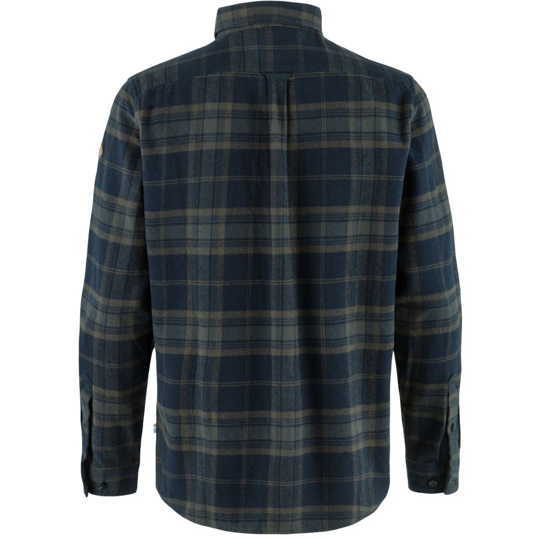 Vista trasera de la camisa Fjällräven Övik Twill Shirt M color dark navy basalt con patrón de cuadros.