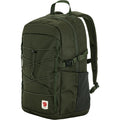 Fjällräven Skule 24 mochila 24L color deep forest vista lateral con bolsillo lateral elástico.