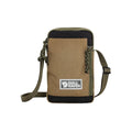 Bolso pequeño Fjällräven Vardag Pocket Small en color green clay con logotipo frontal.