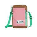 Bolso pequeño Fjällräven Vardag Pocket Small en color poppy pink y khaki dust con logotipo frontal.