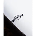 Detalle del logo Flex-Fiber en la tabla de surf evolutiva Flysurf The Traveller 6.6.