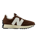 Zapatillas New Balance 327 en color Marrón Pumpernickel con la 