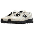 Zapatillas New Balance 740 en color Timberwolf NB-103 White con detalles negros y suela ABZORB, vista frontal en ángulo.