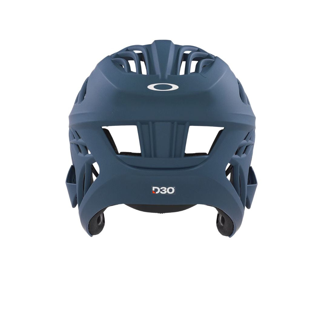 Casco de surf Oakley WTR Icon Matte Poseidon vista trasera con tecnología D3O y sistema de ventilación.