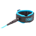 Detalle de la correa de tobillo completa del leash de surf Ocean & Earth Diamond Flex, mostrando la rótula de giro de 360º del plug.