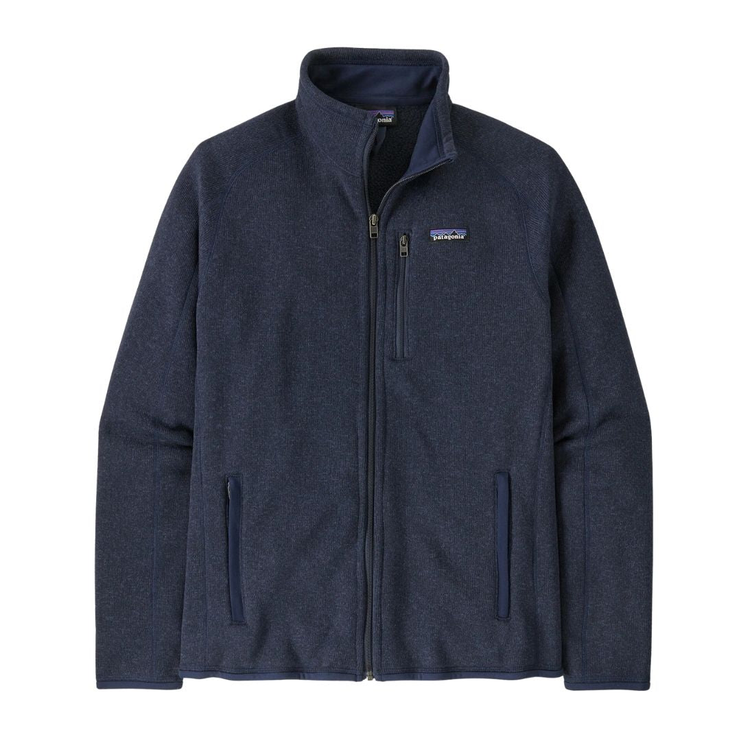 Chaqueta polar Patagonia Better Sweater en azul marino (New Navy) en plano de producto, mostrando la cremallera completa, los bolsillos calientamanos y el acabado de punto.