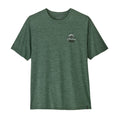 Patagonia Men's Capilene Cool Daily Shirt Great Waves en color Canopy Green - Light Canopy Green X-Dye
, vista frontal de producto plano sin modelo, con logo Great Pacific Patagonia Iron Works en el pecho izquierdo, etiqueta interior Patagonia Capilene Cool Daily visible y tejido jaspeado verde.