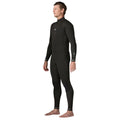Vista lateral completa del traje de surf integral Patagonia Regulator 4/3 en negro, mostrando el ajuste ceñido de cuerpo entero y las rodilleras reforzadas.