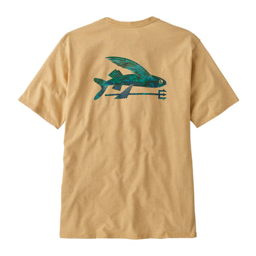 Vista trasera de la Patagonia M's Flying Fish Responsibili-Tee en color beige, con diseño gráfico de pez volador en tonos verdes y azules.