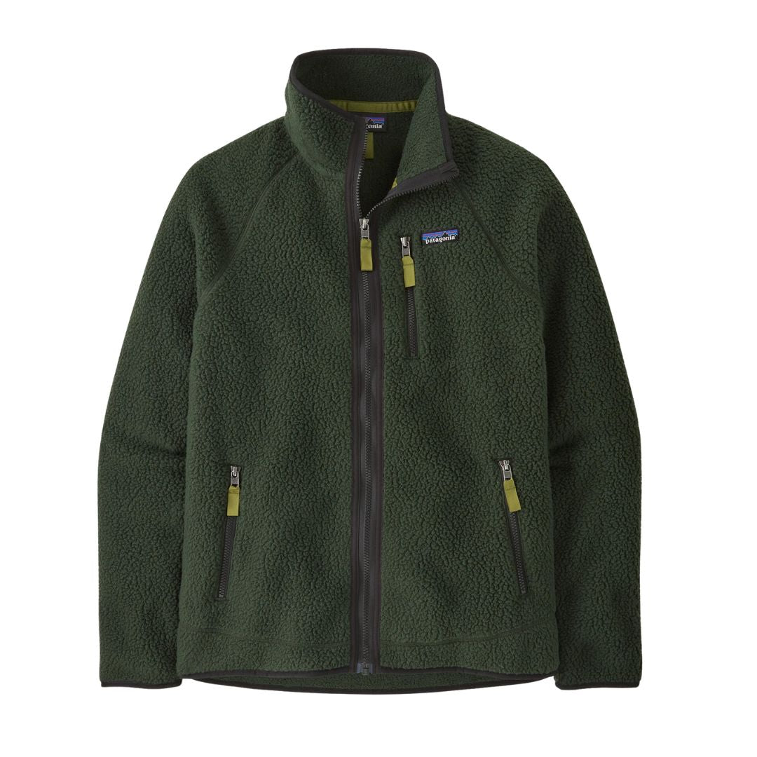 Patagonia Retro Pile Jacket color Old Growth Green, chaqueta polar reciclada con bolsillos con cremallera y corte regular fit.