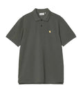 Polo Carhartt WIP S/S Chase Pique negro con el logo bordado en dorado