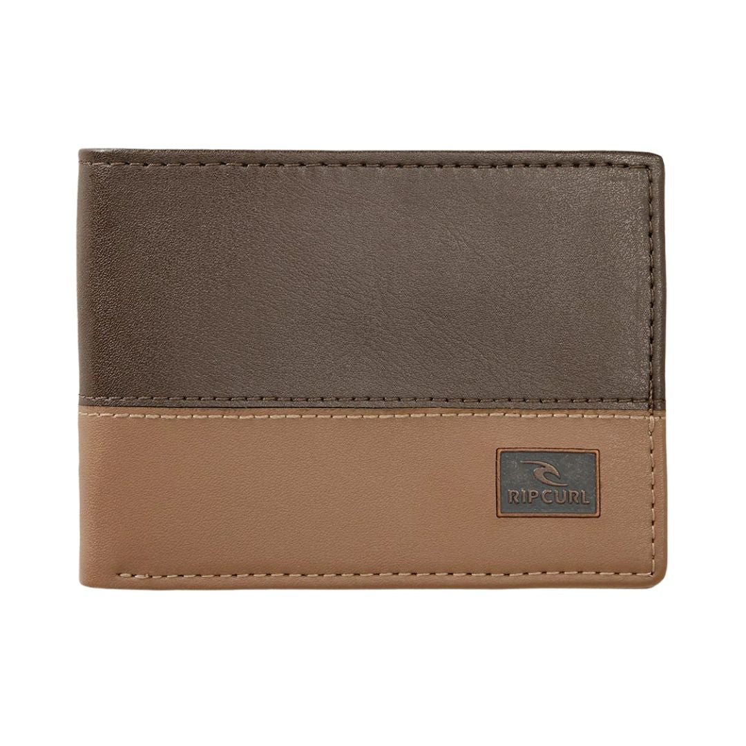 Rip Curl Corpawatu Icon PU Slim cartera hombre Coffee vista frontal con logo Rip Curl y diseño bicolor.