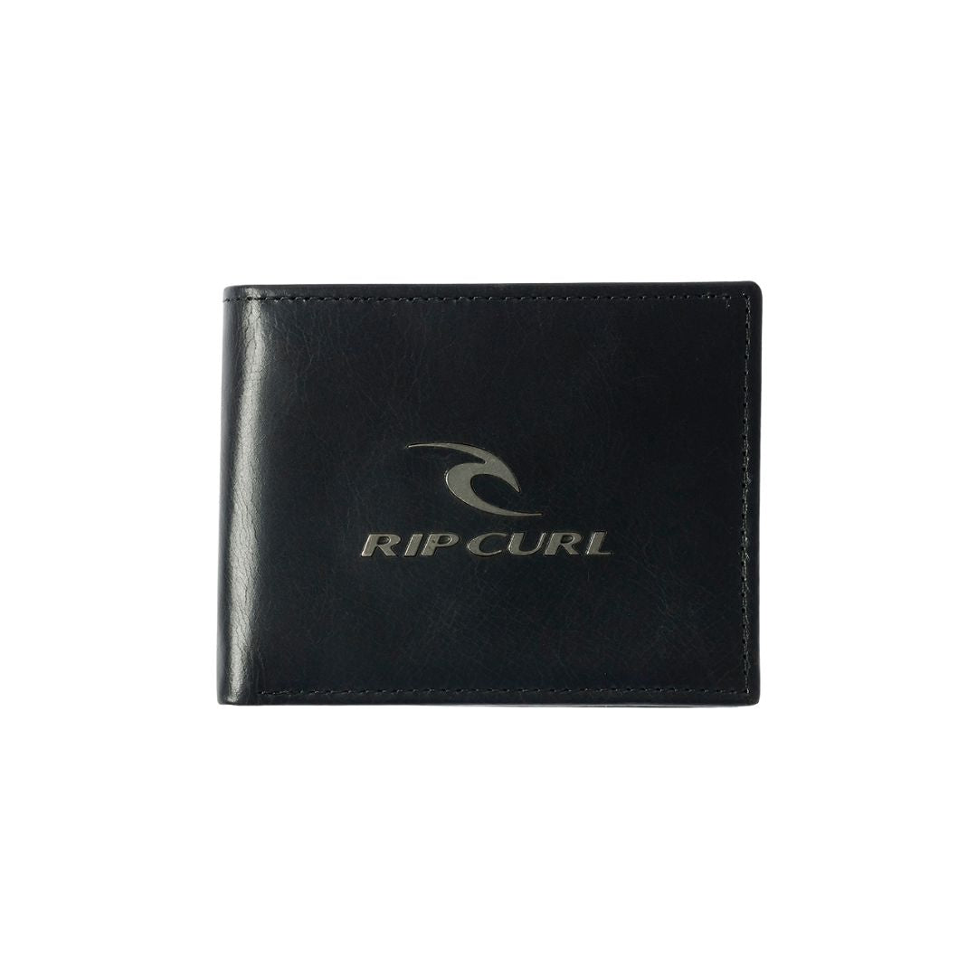 Cartera de piel Rip Curl Corpowatu RFID 2 en 1 cerrada con logo frontal grabado.
