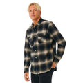 Camisa Rip Curl Count Flannel Taupe - vista tres cuartos con modelo.